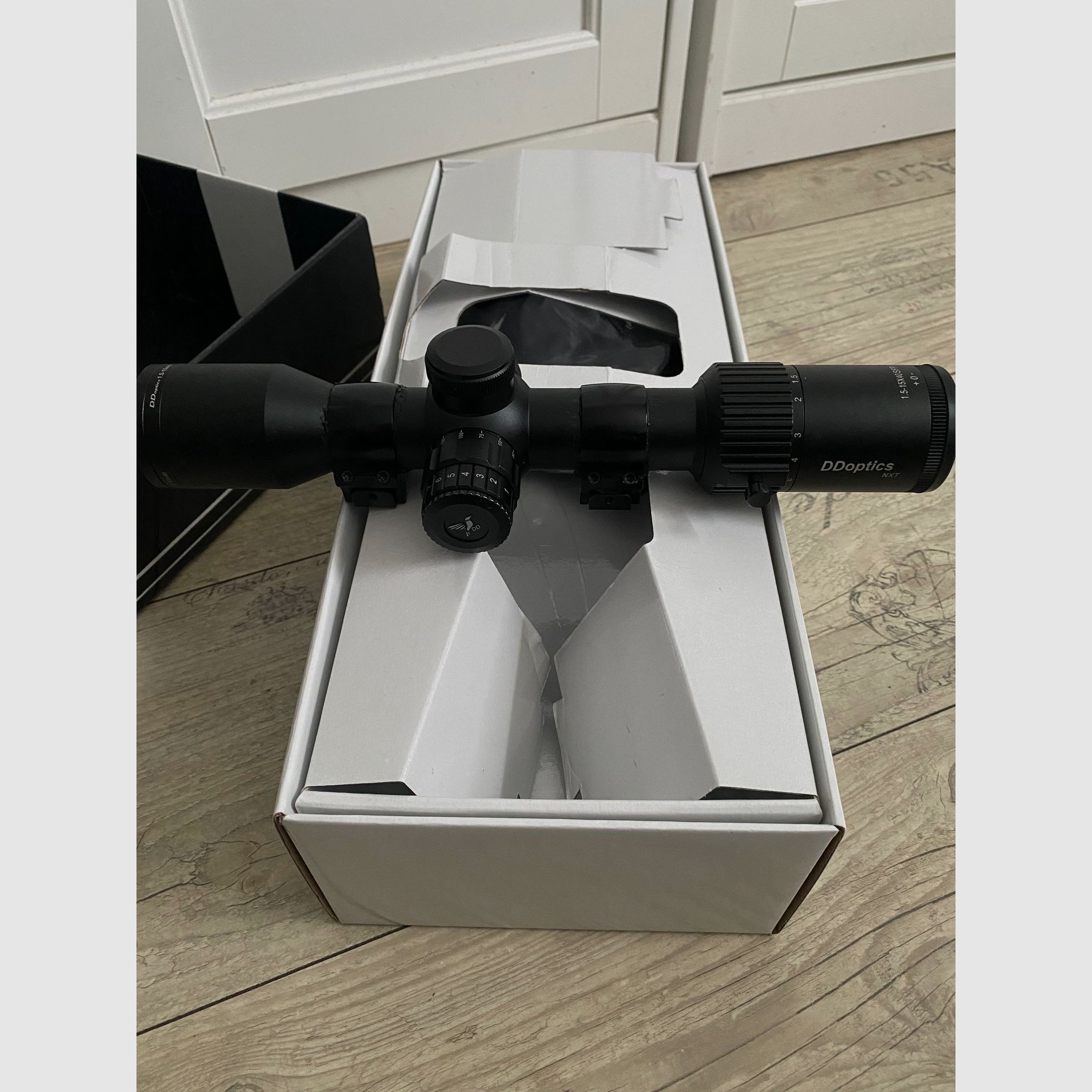 DDoptics 1,5-15x40 incl. montaje Eaw Blue Line