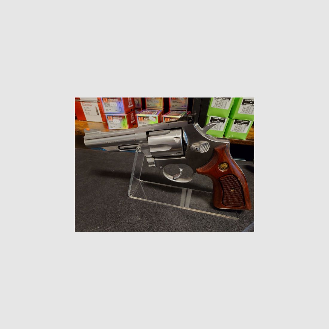 EN COMMANDITE CLIENT - REVOLVER TAURUS 66 J - .357MAG - 4 POUCES - STS