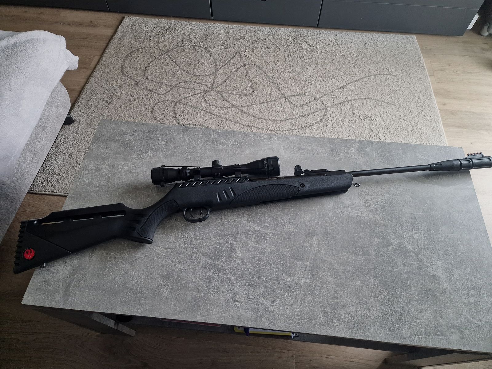 Unbenutzte Ruger Targis Hunter mit viel Zubehör und Tasche 