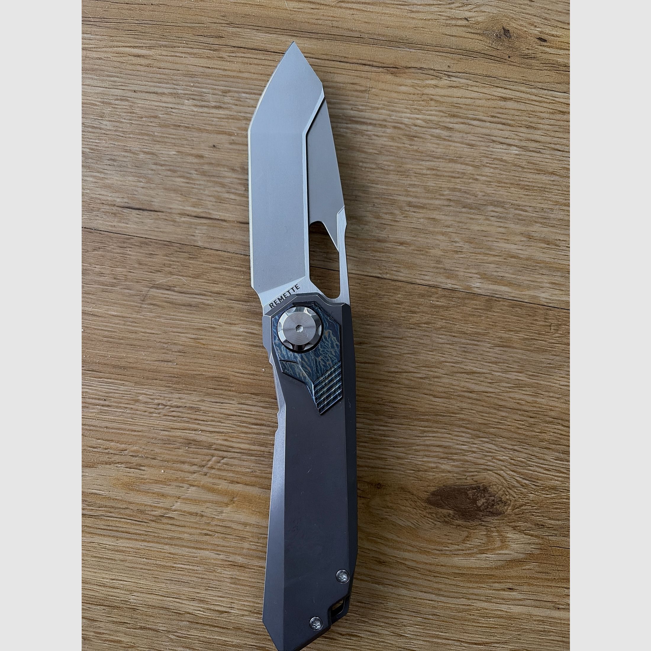 Remette Peregrine Falcon