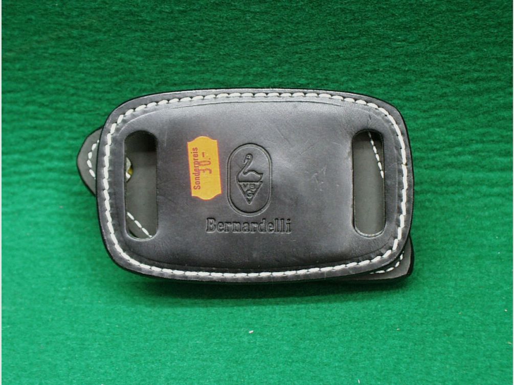 Bernadelli magazine pouch