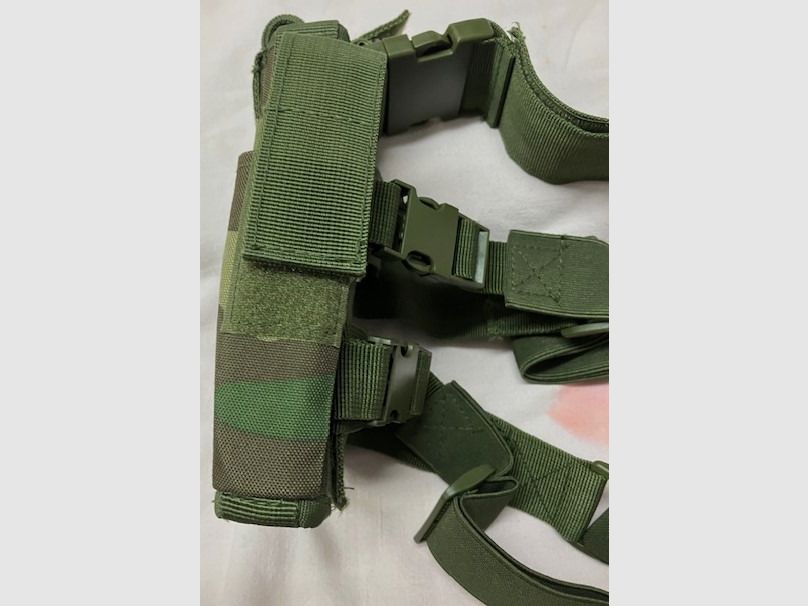 Holsterconvoluut voor pistolen of revolvers