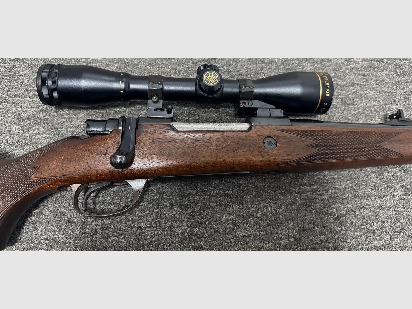 98er im Kaliber .270 Win mit ZF 2-7x40 RWS