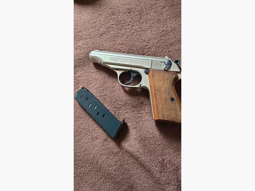 Blank pistol