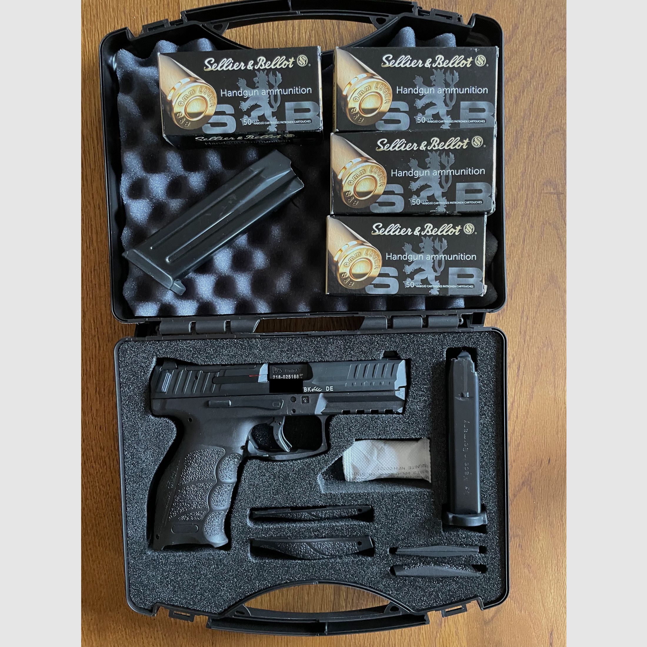 Heckler & Koch SFP9 OR - CONDIZIONI TOP nel pacchetto senza pensieri con accessori
