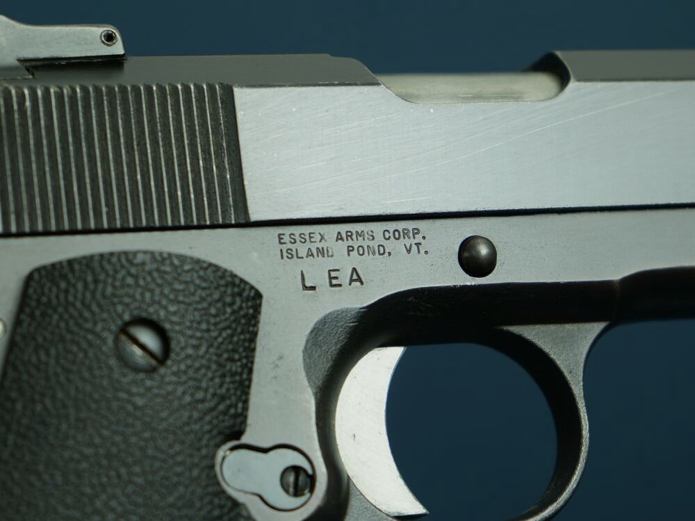 Essex Arms 1911 Commander .45Auto