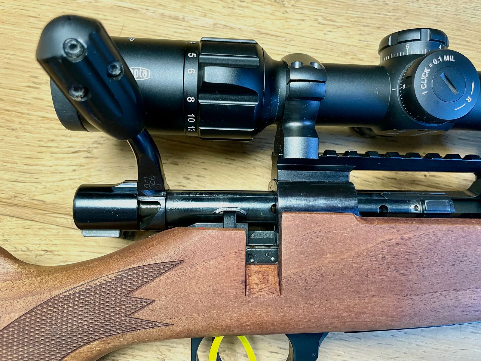 Repetierbüchse HOWA 1500 Kal. .308Win. Bullbarrel mit Gewinde  & ZF Meopta