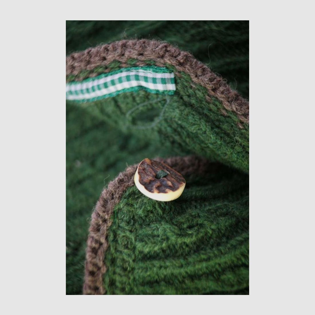 Strickjacke Shetlandwolle,grün, Bild 2 von 3