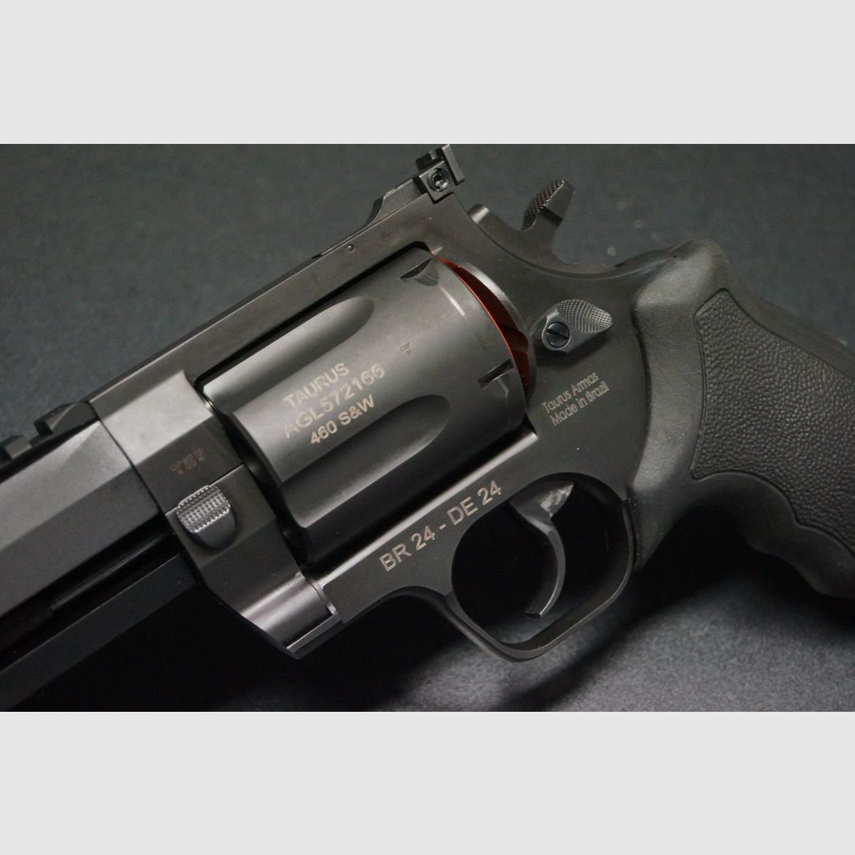 Taurus Raging Hunter .460 S&W 6.73″, Bild 7 von 8