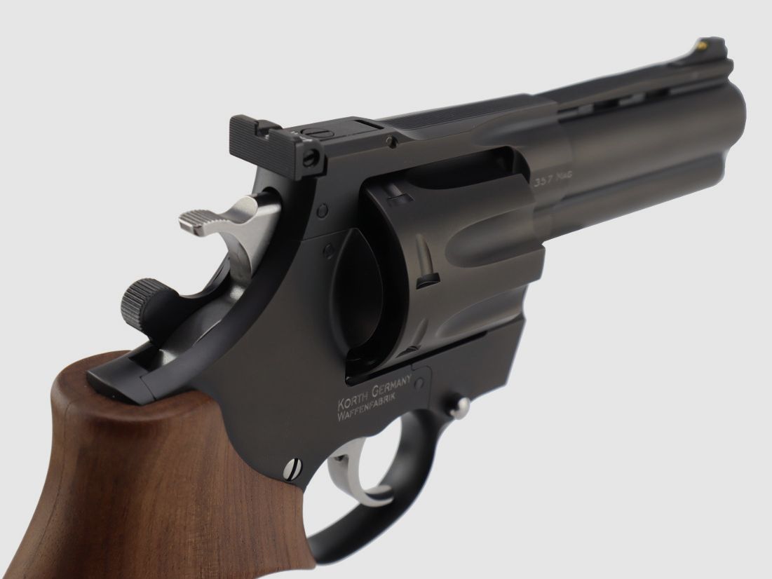 Korth Combat NSC 4 Zoll 8 Schuss