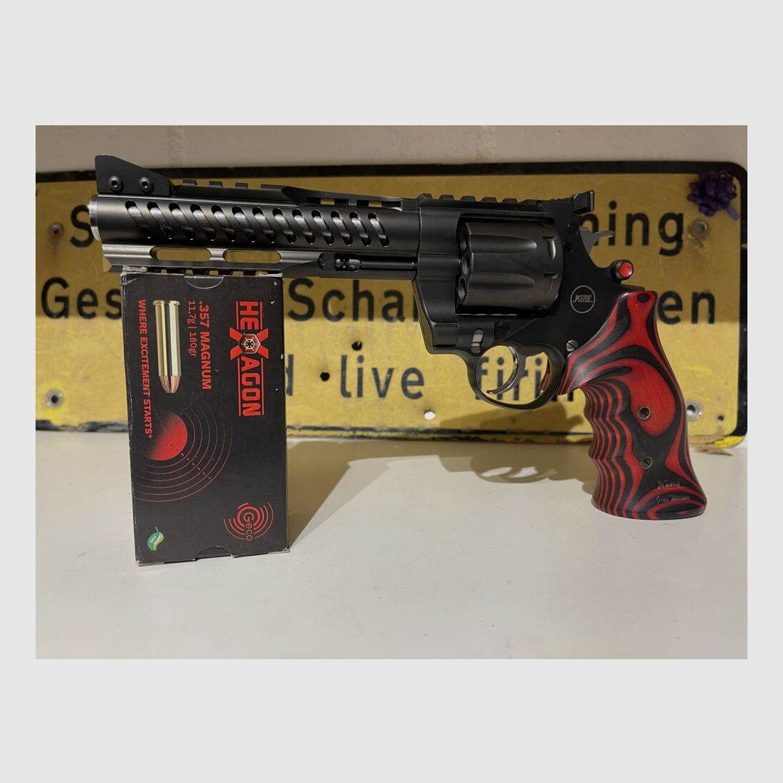 Korth NXS .357Mag including interchangeable cylinder in 9mmLuger!