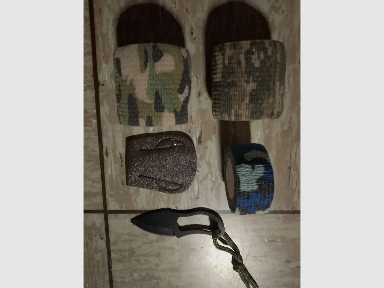 1x Pocket Knife Mini Messer kleines Angelmesser Outdoor Taschenmesser neu Mini Allrounder Brieföffner + Tarnband flecktarn band 3 Rollen 