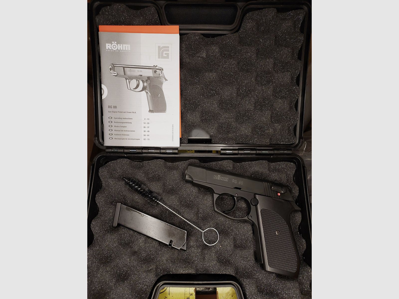 Pistola de alarma Röhm RG88 niquelada (PTB 670) RG 88 en muy buen estado!