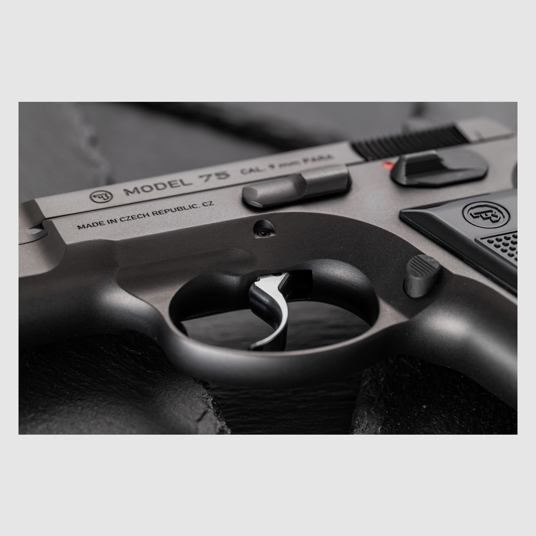 PISTOLA CZ 75 LEGEND 9 mm Luger, imagen 4 de 8