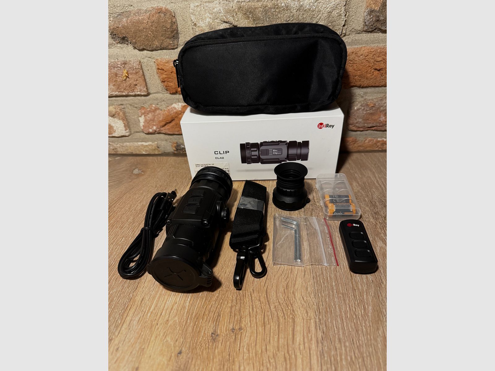 Infiray CL42 thermal imaging attachment