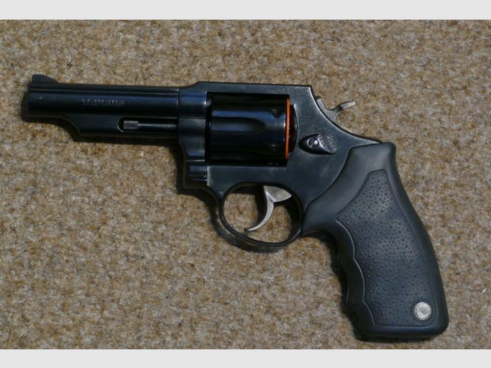 Taurus 65, Bild 2 von 4