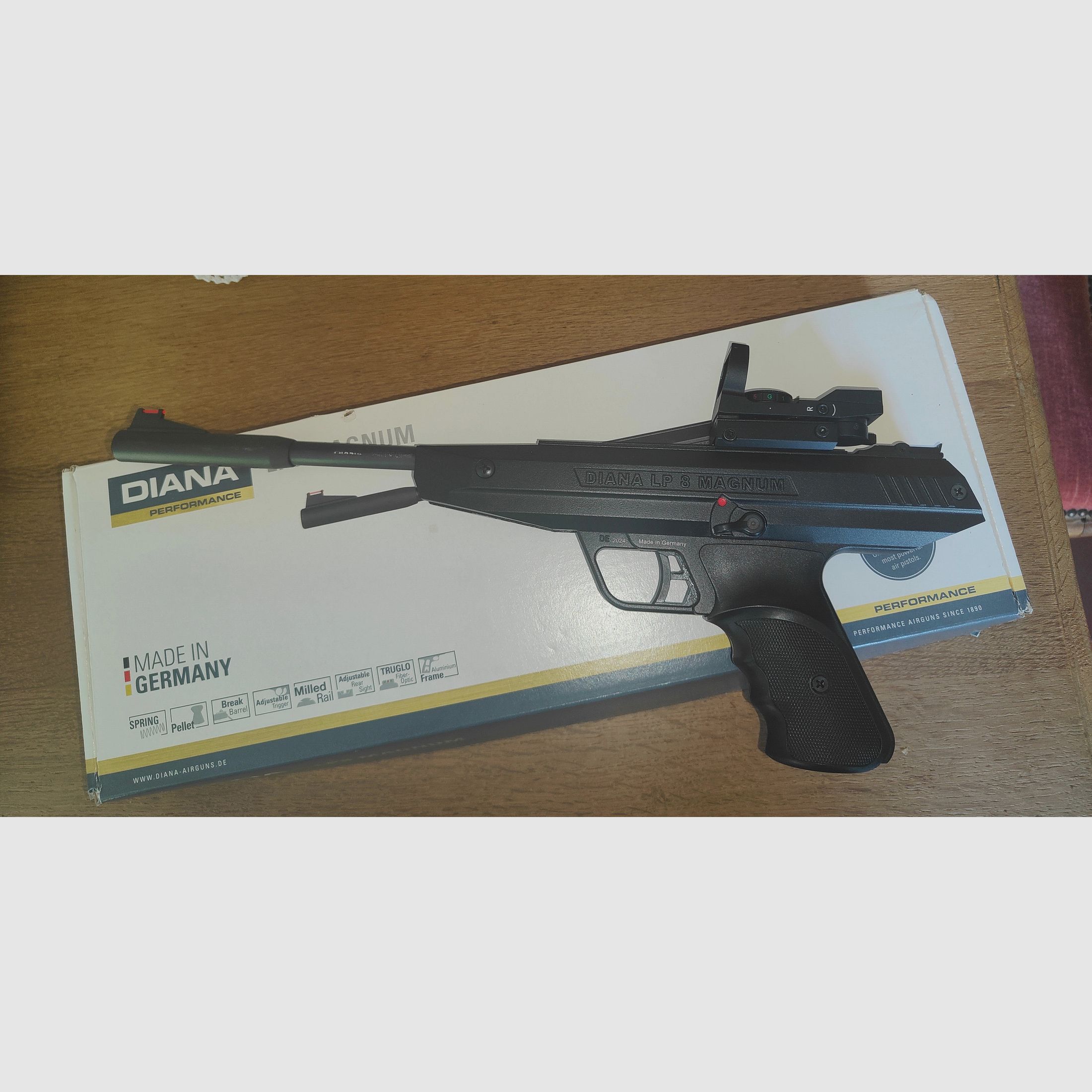 Diana LP 8, pistolet à air avec viseur reflex
