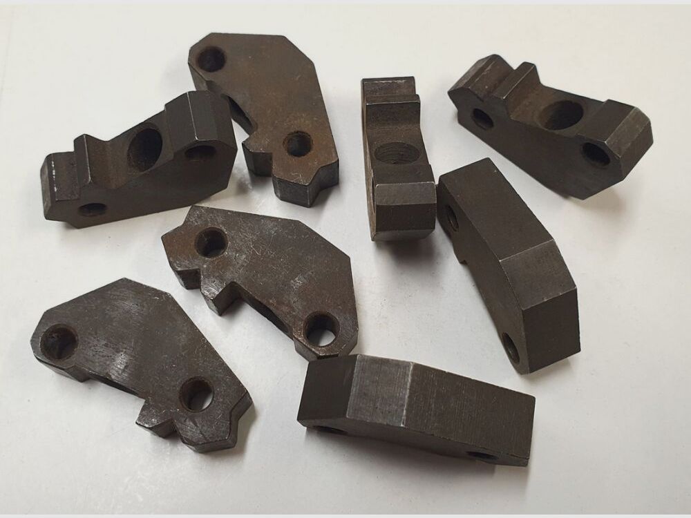 BW MG1 / MG3 center piece front sight BASE FOR FRONT SIGHT Bundeswehr, Rheinmetall