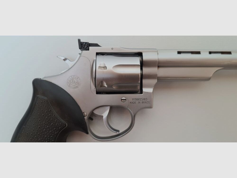 Taurus 980