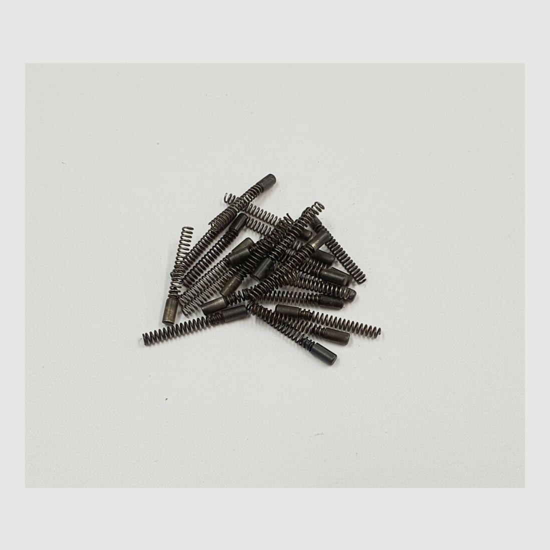 30M1 [26]+[28]US 30M1 carbine Magazine Catch Plunger+Spring, gebraucht / used , US Military part