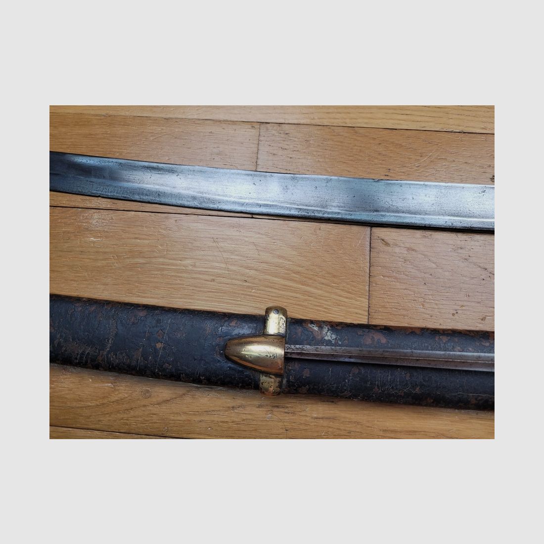 Sehr gutes russisches Truppenschwert Modell 1881 modifiziert 1891 oder 2. Typ – Modell für Dragoner – Herstellung Arsenal von Zlatoust 1916 – Truppenscheide mit integrierter Baionette 1891 tsarisch – Waffe selten und in TBE, Bild 6 von 18