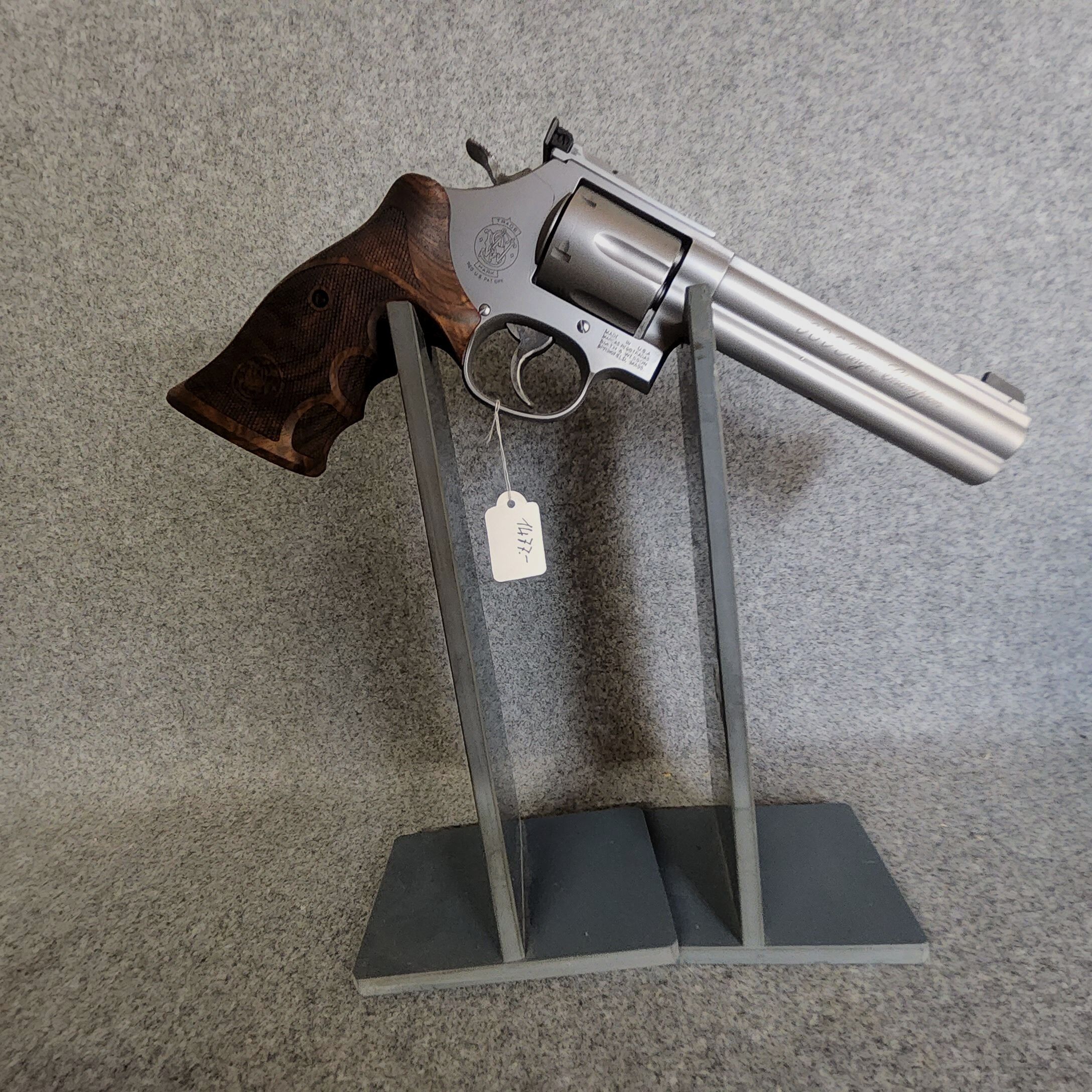 Smith&Wesson	 686 Target Champion