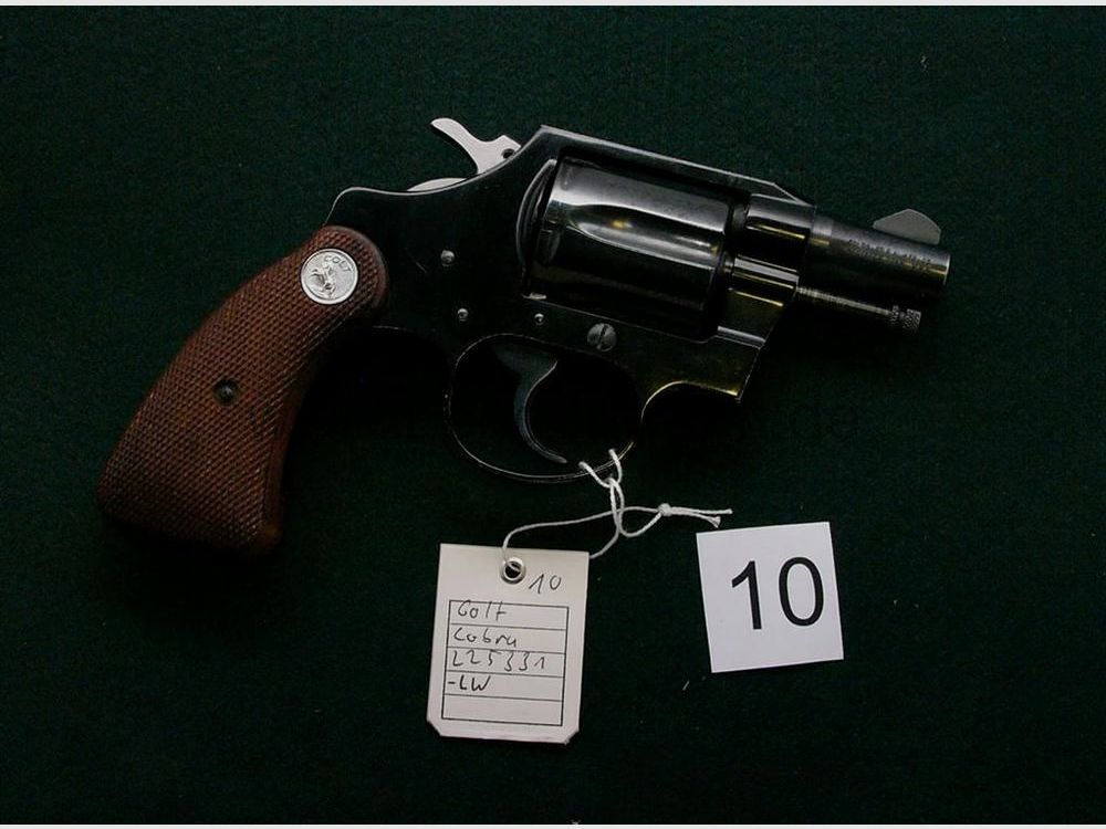 Colt Colt Cobra Revolver 2z