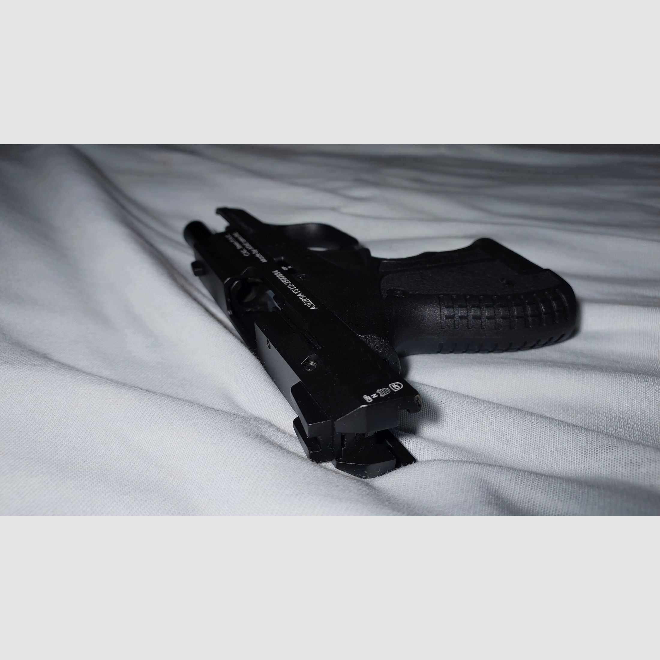 Zoraki M 906 - P blank firing pistol 9mm P.A.K. (PTB 1099) NEW!