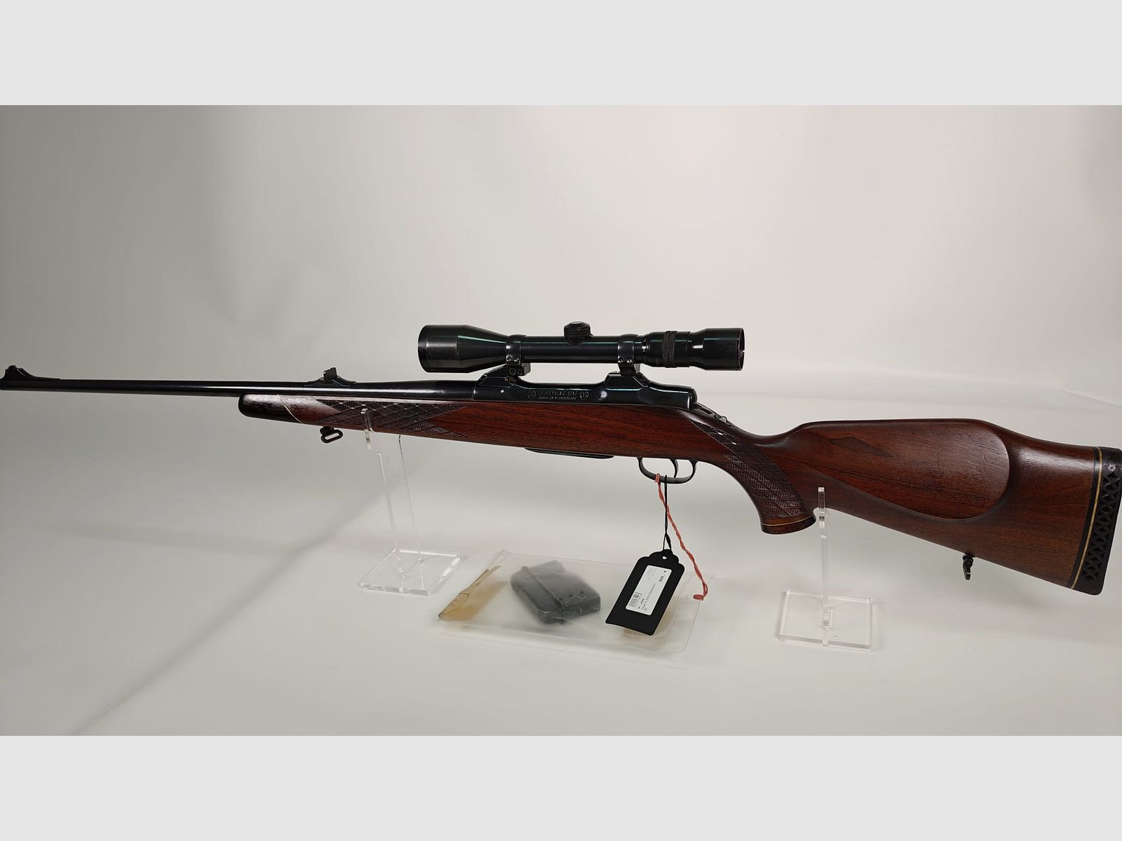 Sauer & Sohn Mod. 80 8x68S inkl. Kahles HELIA-Super 3-9x44
