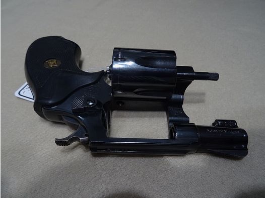 Smith & Wesson 36