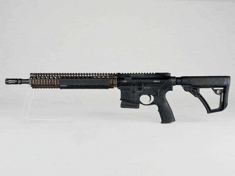 Daniel Defense	 M4A1 mit 14,5" Lauf