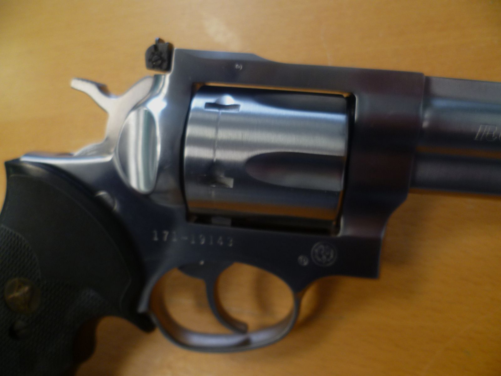 Revolver Ruger GP 100 .357 Magnum