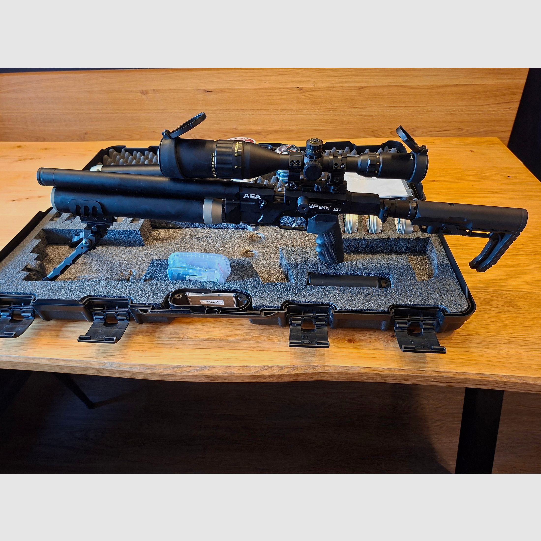 AEA HP Max Mk2 incl. a lot of accessories. 9mm