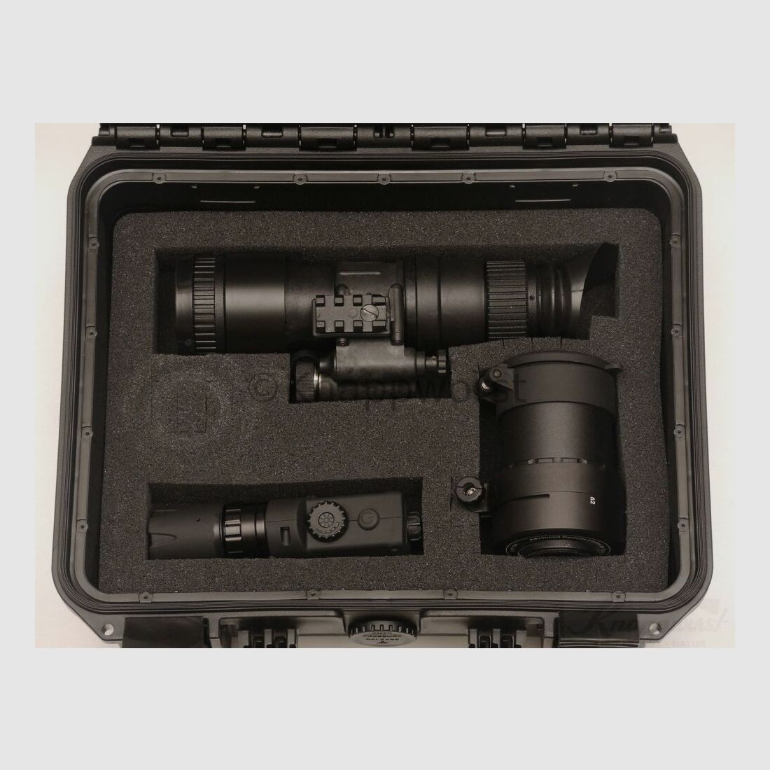 Eurohunt GmbH Night Vision Device Nightspotter M3X with Additional Lens