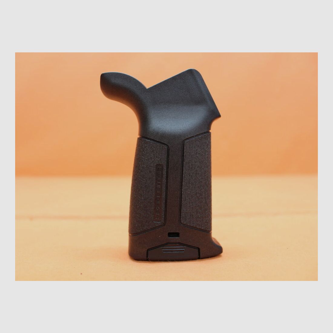 HERA AR-15 : Poignée de pistolet HERA H15G en polymère noir