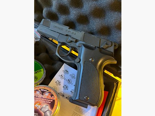 WALTHER CP88 4,5 mm (.177) Diabolo, CO₂, < 4,0 J Als nieuw inclusief koffer en accessoires
