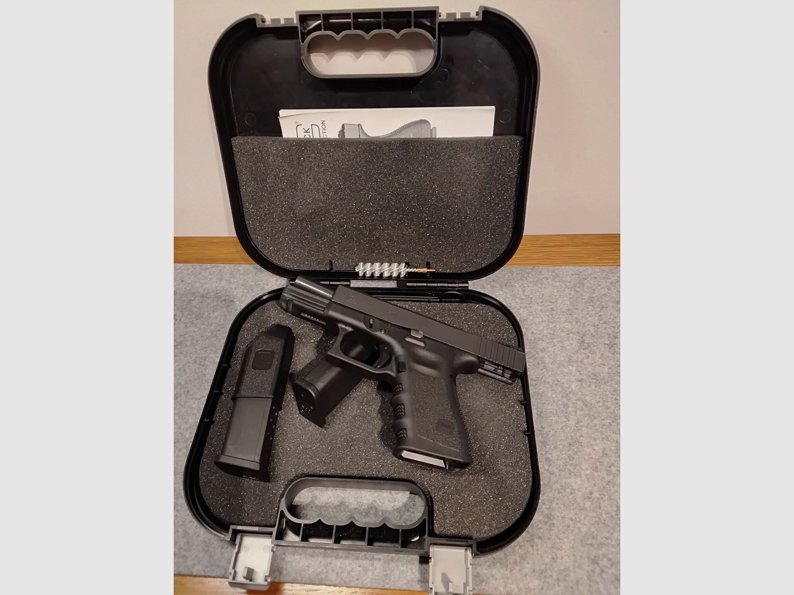 Glock 23