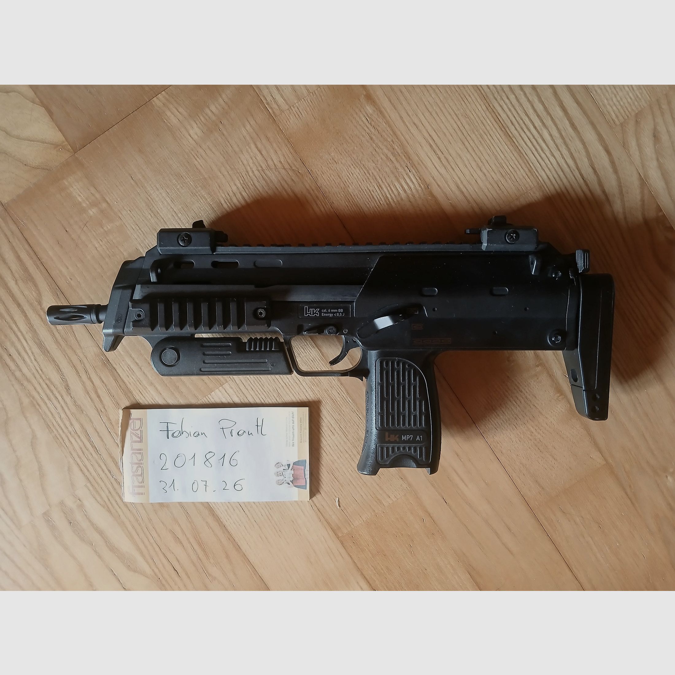 MP7 A1 + kabura na nogę
