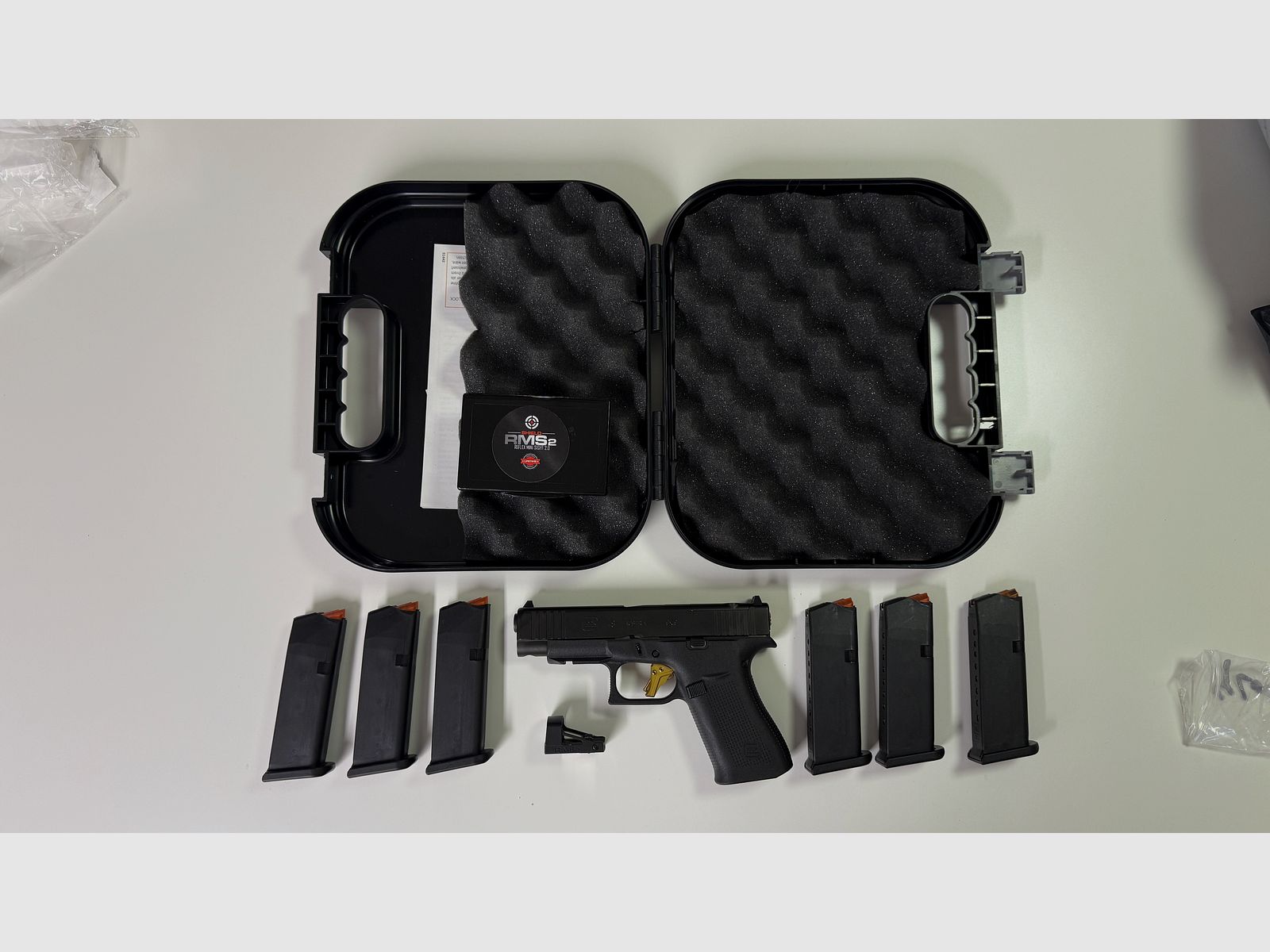 Glock 48 MOS / FS / Rail / RMSc (Shield) w 9mm Luger