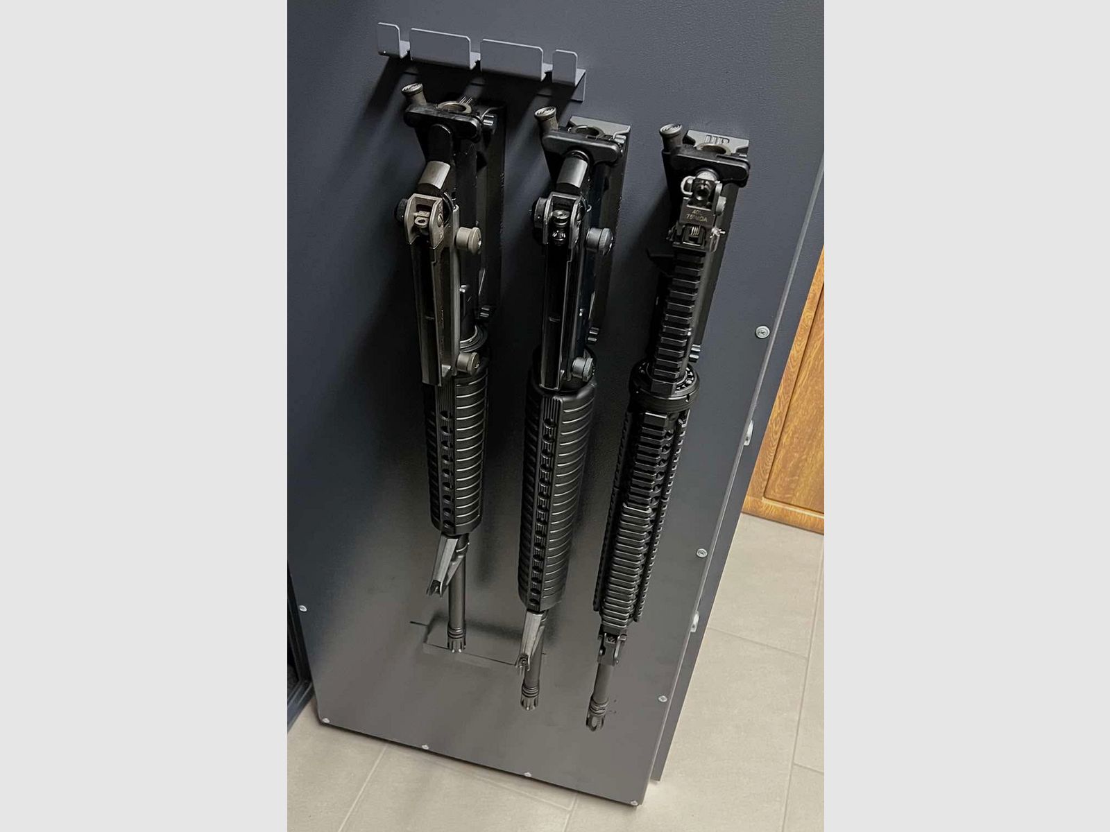 Kompakter magnetischer AR-15 Wechselsystemhalter