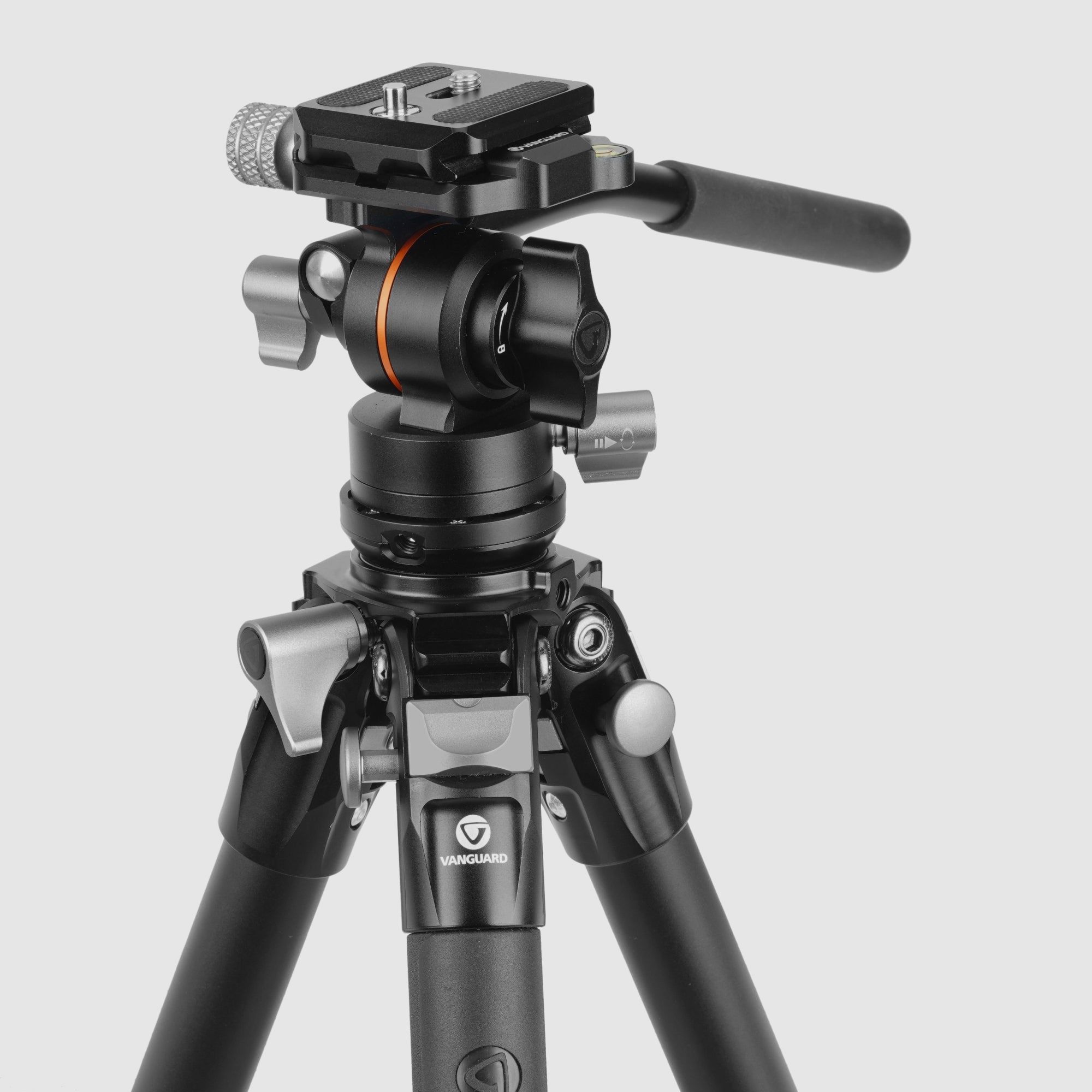 Vanguard World Alta Pro 3VLT 235AV12 – Treppiede video compatto in alluminio, testa Veo PV-12, immagine 3 di 8