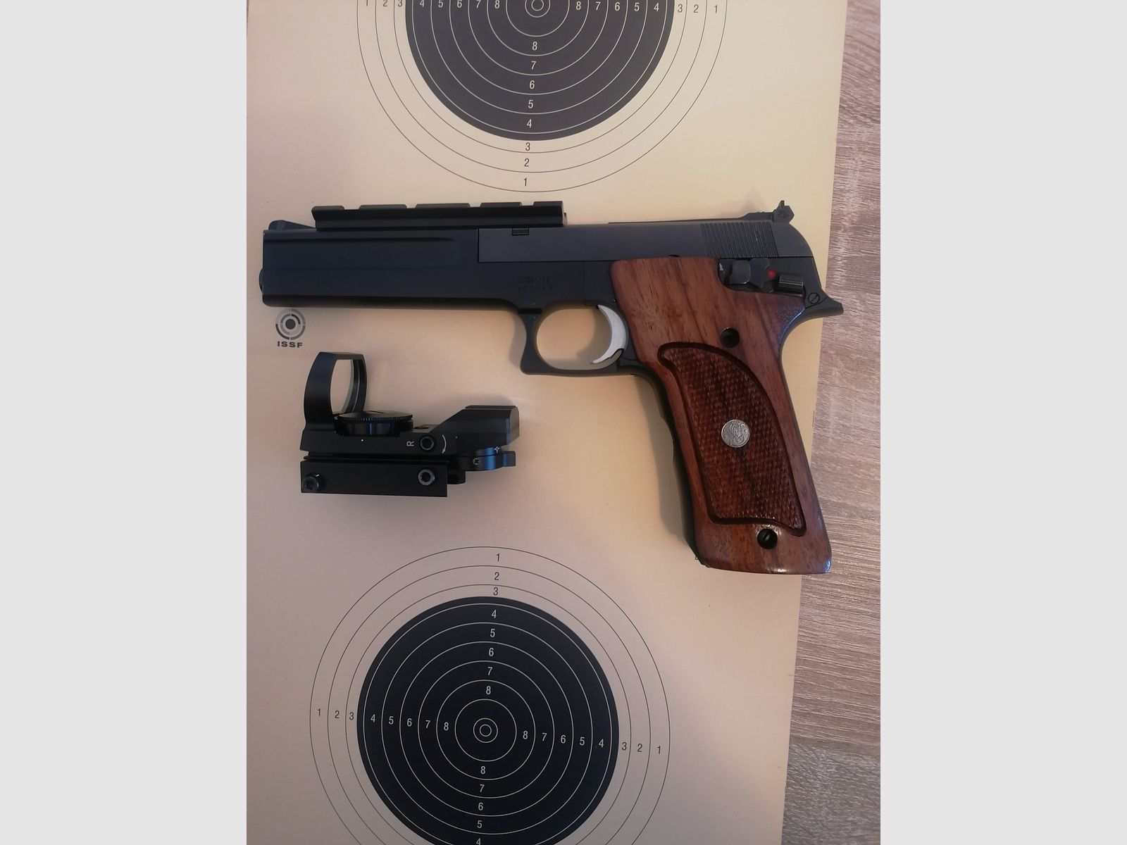 Smith & Wesson 422 .22 l.r.