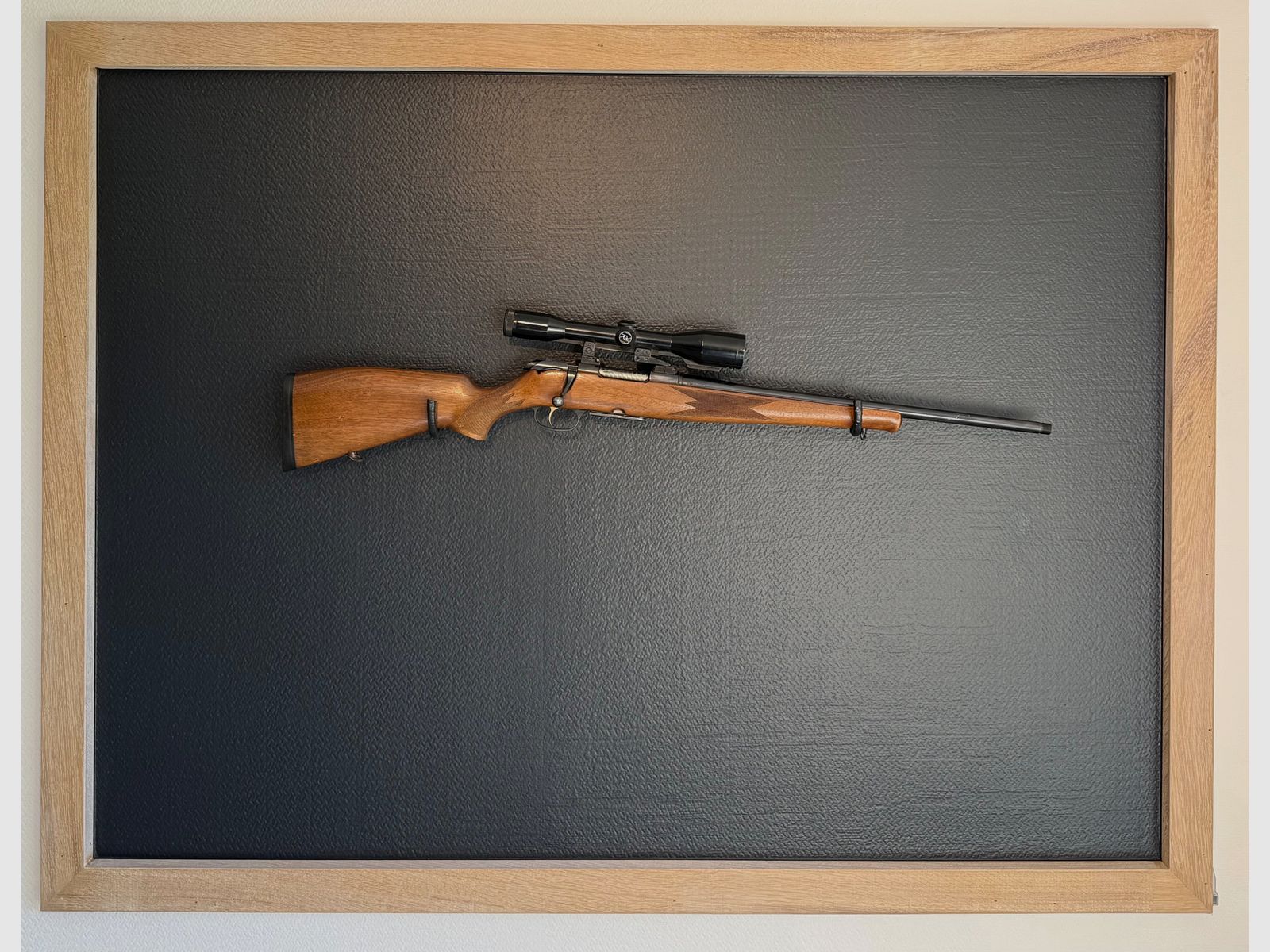 Krico .222 Rem. con ottica Zeiss su montaggio girevole e filettatura M15x1