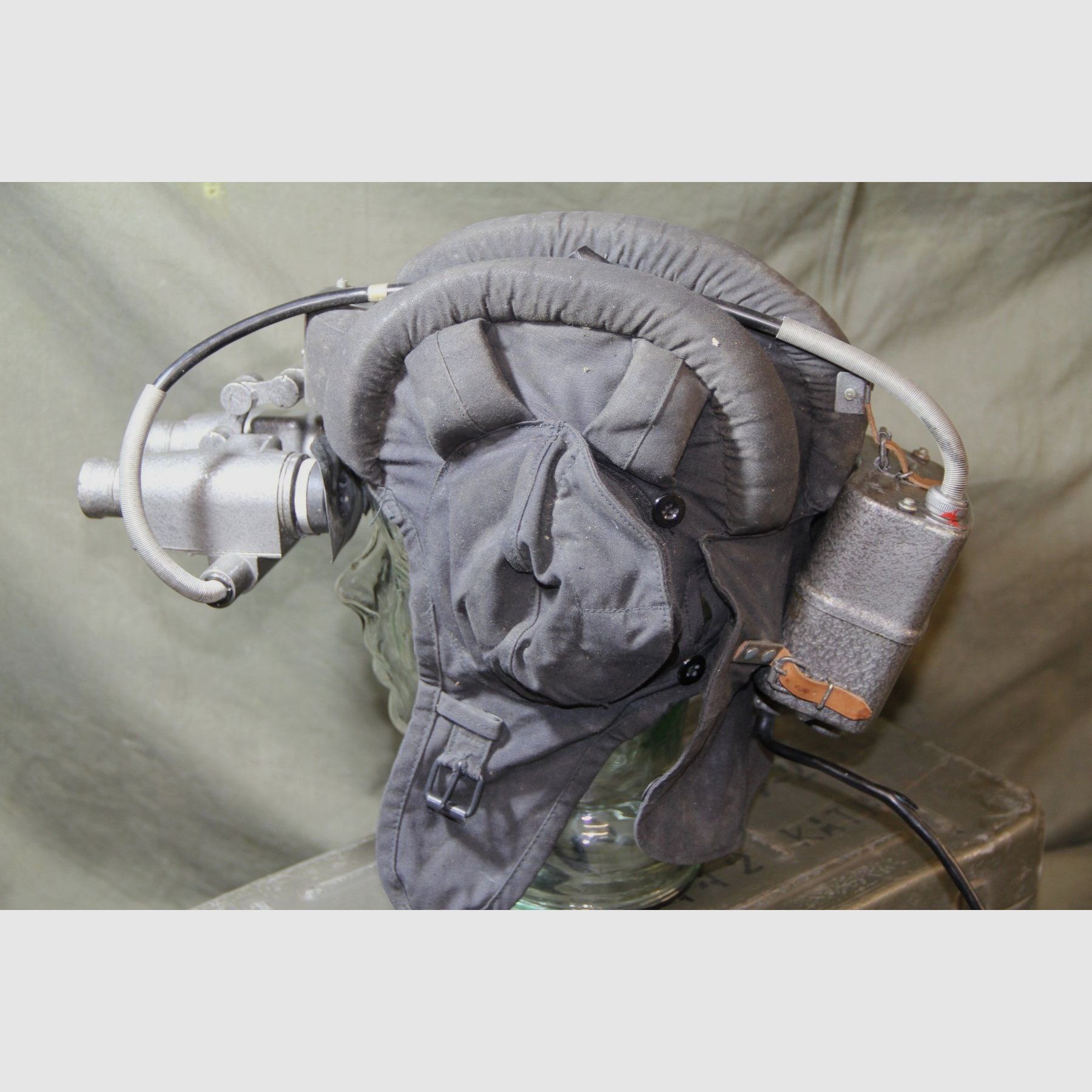 PNW 57, casque de tank avec dispositif de vision nocturne, NVA / Pologne / URSS