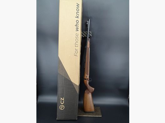 CZ 600 Luxe kaliber 8x57IS gewinde loop M15x1 nieuw wapen 600 luxe