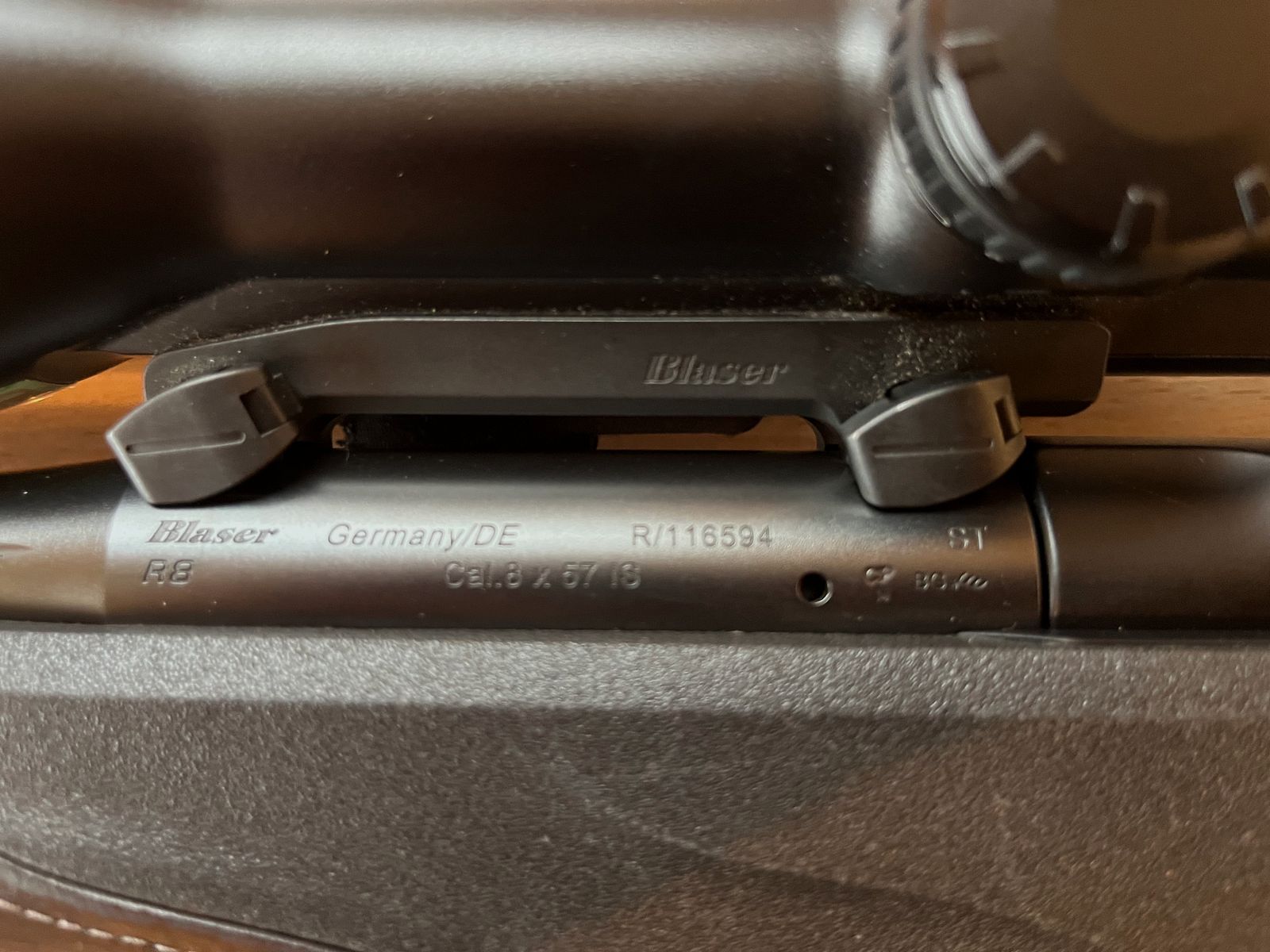 Blaser R8 Professional SUCCESS 8X57JS Komplettangebot