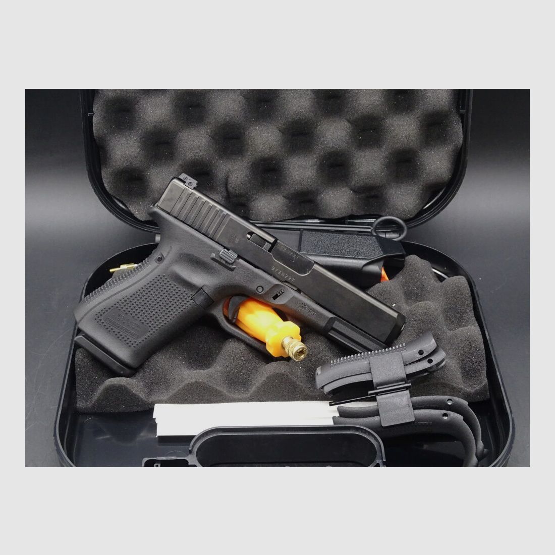 Glock 19 Gen 5 caliber 9mm Luger NEW WEAPON 19 Gen 5