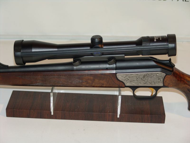 Repetierbüchse Blaser R93 Luxus, Kaliber 7x64 mit ZF Zeiss Diavari