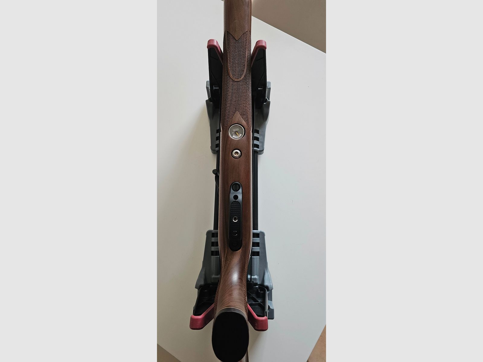 Daystate Huntsman Revere prawy w orzechu włoskim