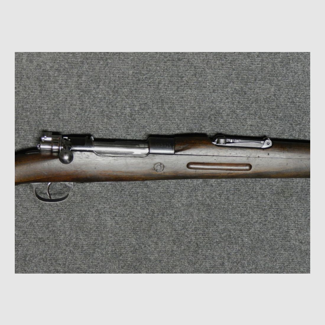 LA CORUNA 8x57 IS
